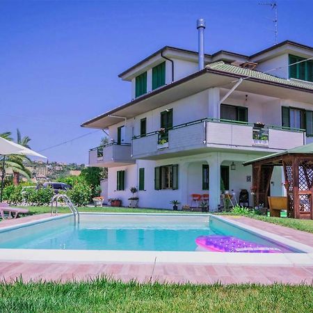 Gli Orti Di San Giacomo Bed and Breakfast Monteprandone Esterno foto